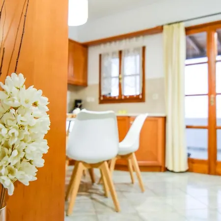 Drosia 150m From Saint George Apartment *