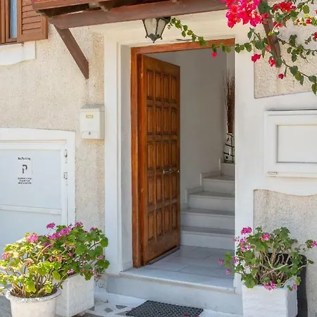 公寓 Drosia 150m From Saint George Naxos City